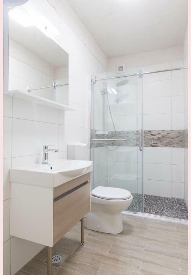 Alena Luxury Apartment With Jacuzzi Split Dış mekan fotoğraf