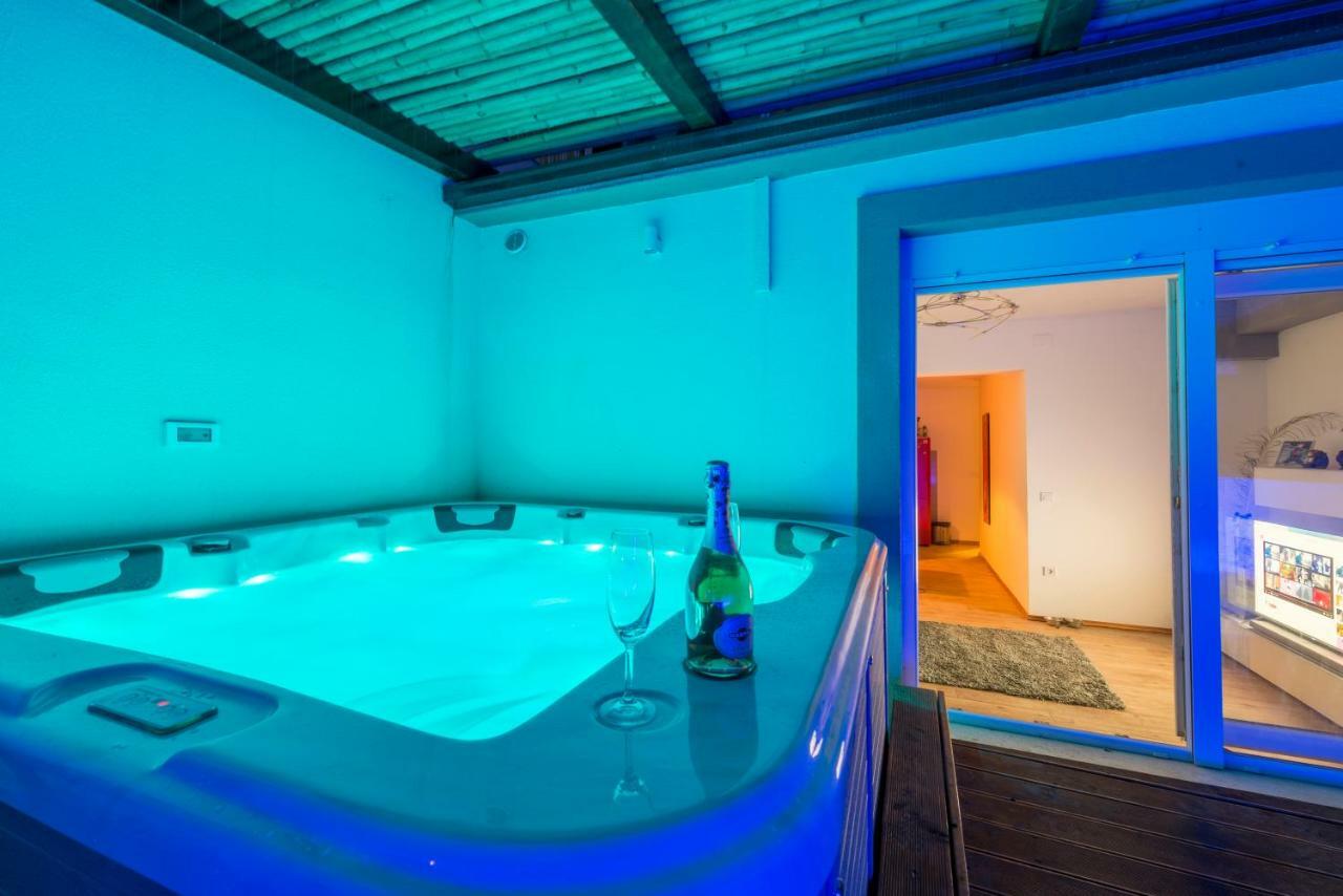 Alena Luxury Apartment With Jacuzzi Split Dış mekan fotoğraf